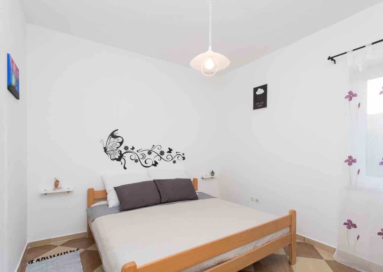 Lara - Apartment Near The Beach فربنيك المظهر الخارجي الصورة