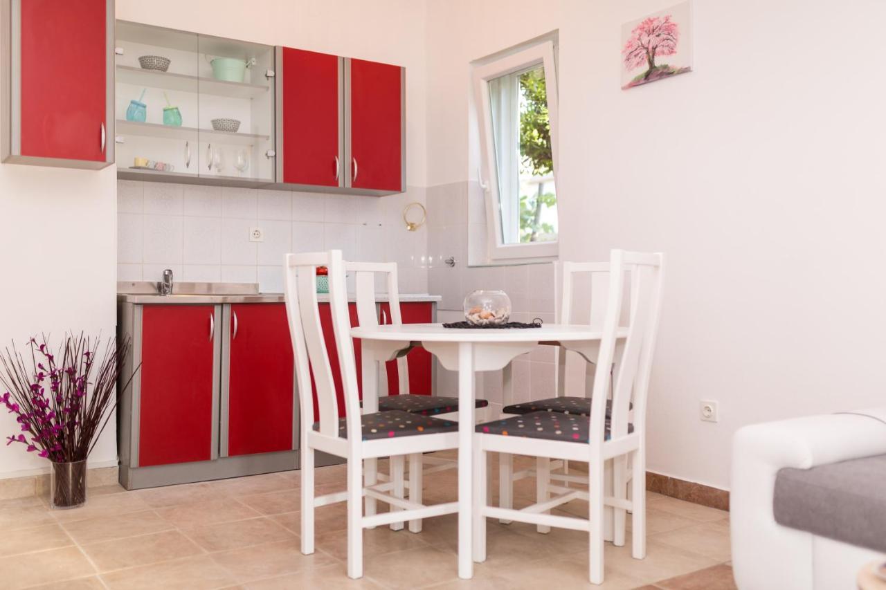 Lara - Apartment Near The Beach فربنيك المظهر الخارجي الصورة