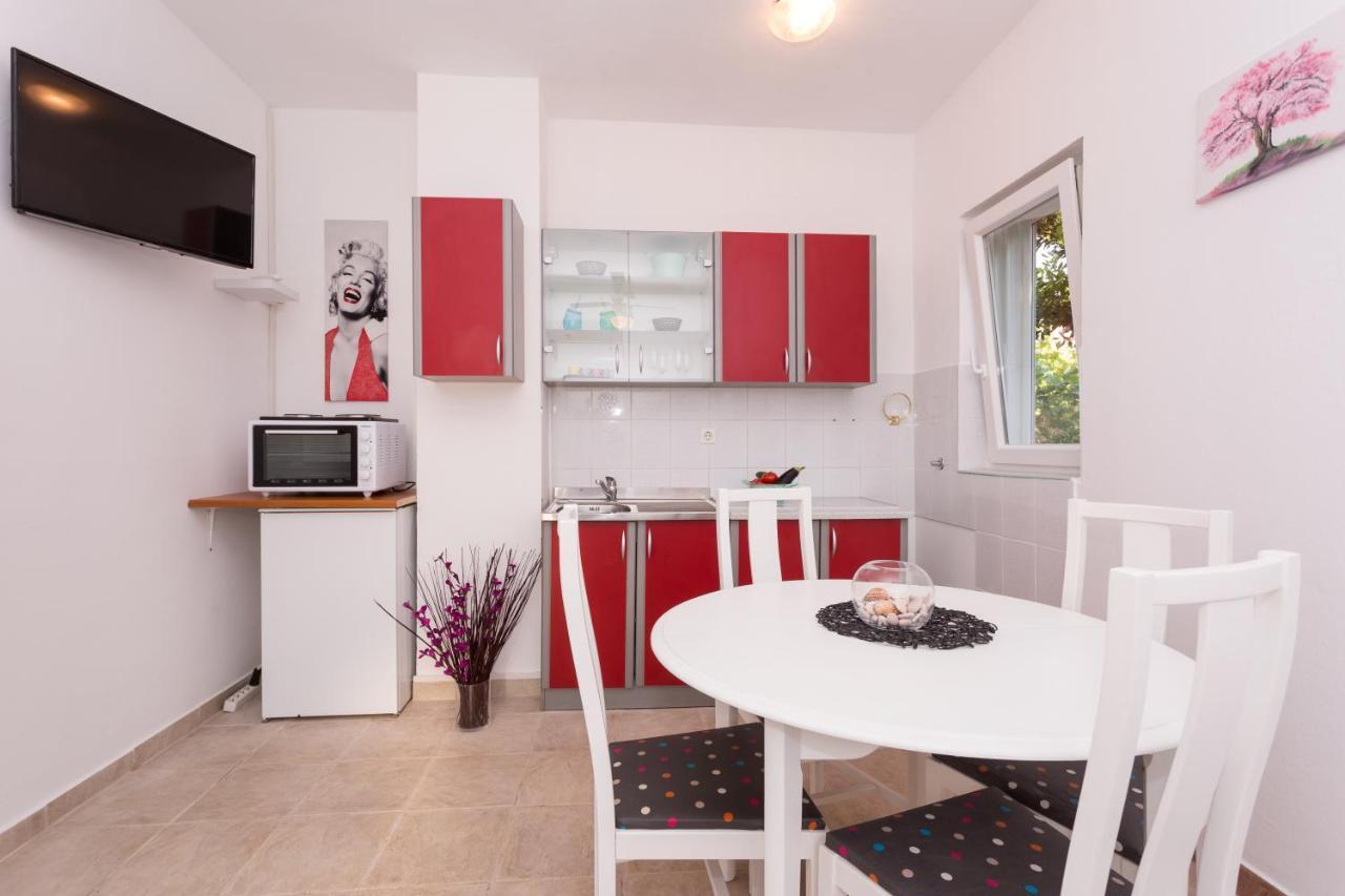Lara - Apartment Near The Beach فربنيك المظهر الخارجي الصورة